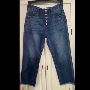 KanCan Straight Leg Frayed Hem Jeans 27